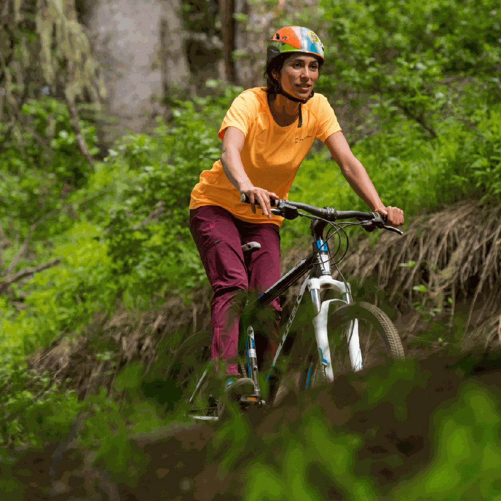 REMERA ADVENTURE WOMAN