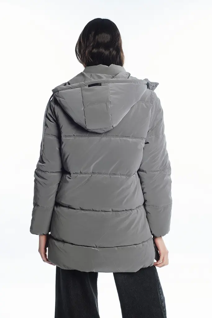ONA SAEZ CAMPERA LANIN