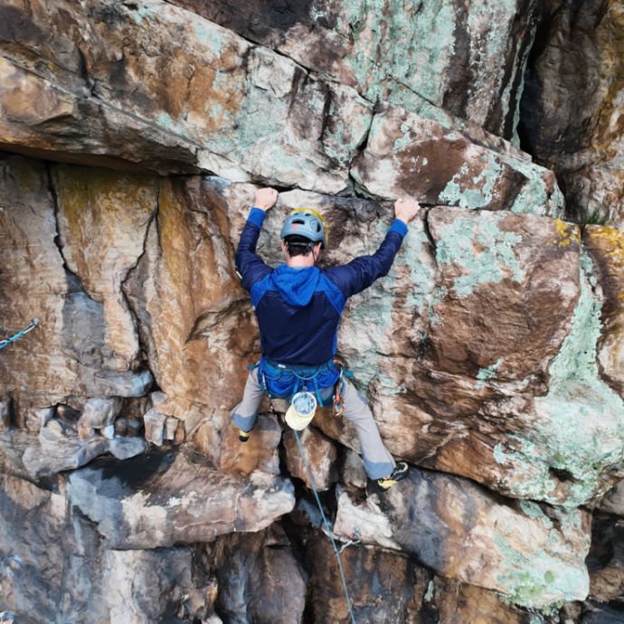 MAKALU HYPER HOODY SWEATER MEN