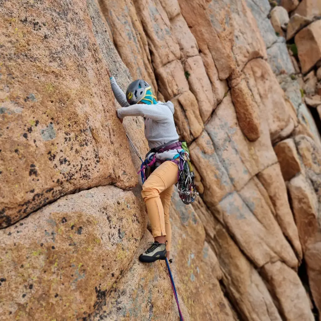 HIKING PANTS DESMONTABLE WOMAN