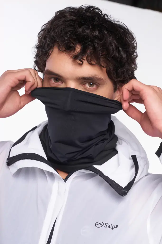 SALPA Cuello all black micropolar